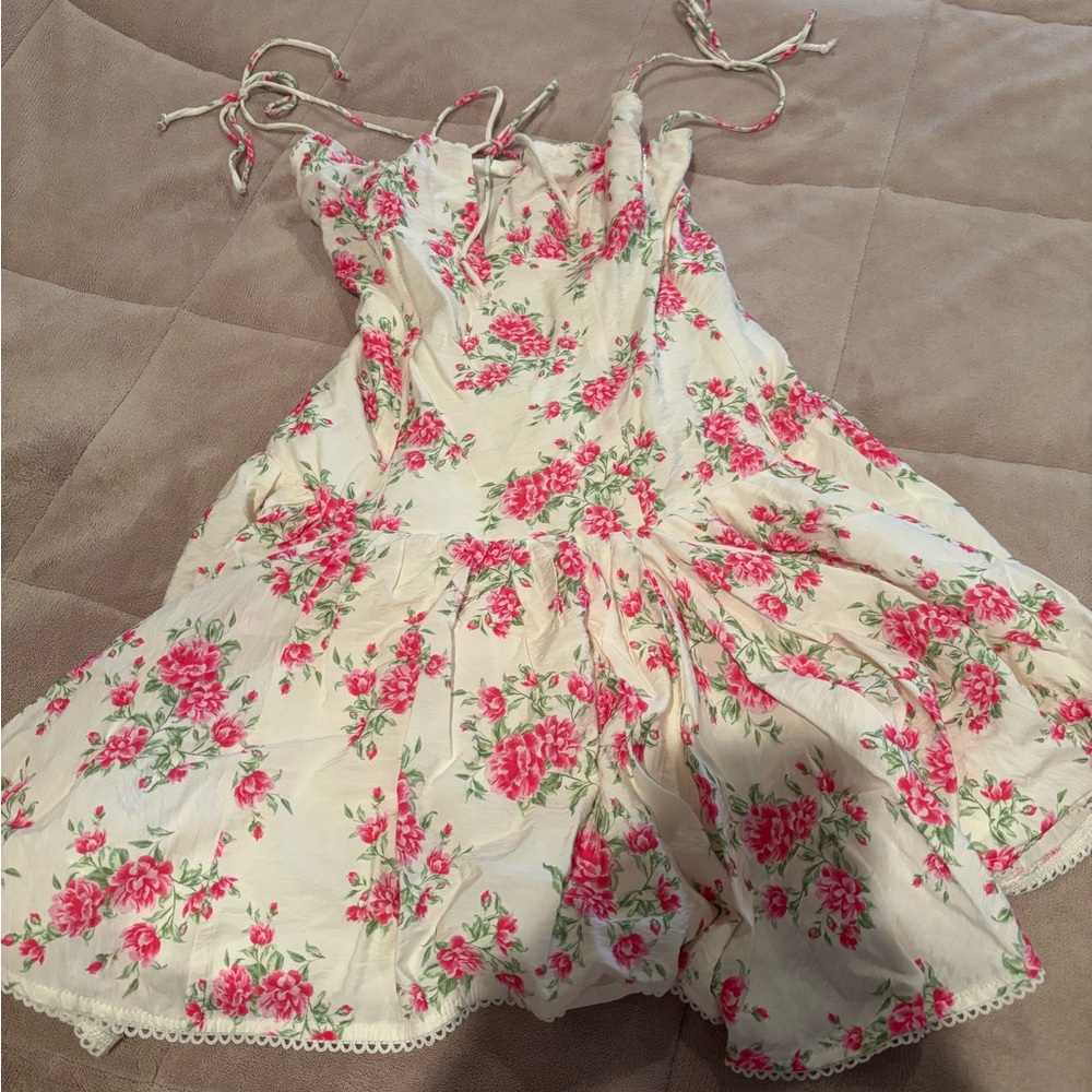 Chic Floral Pink and Cream Sundress